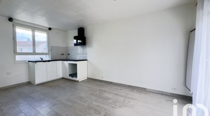 House 3 rooms of 56 m² in Lormont (33310)