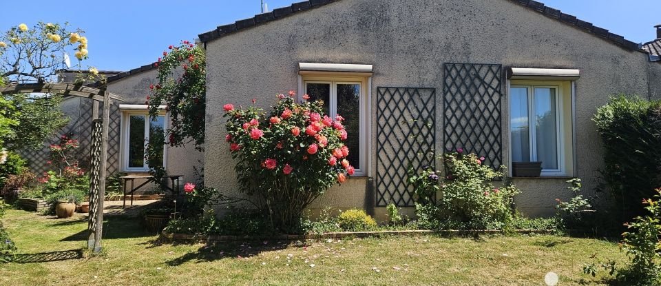 House 5 rooms of 99 m² in Évreux (27000)