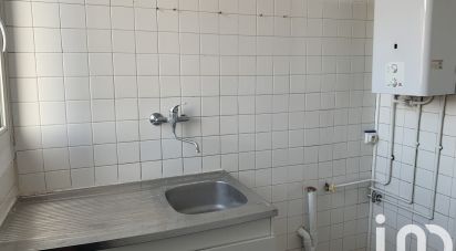 Appartement 3 pièces de 55 m² à Creil (60100)