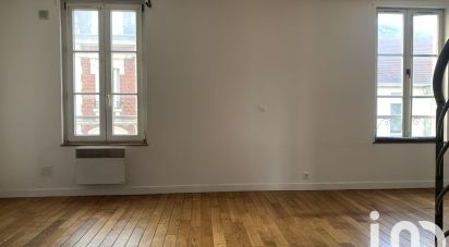 Apartment 3 rooms of 49 m² in Creil (60100)