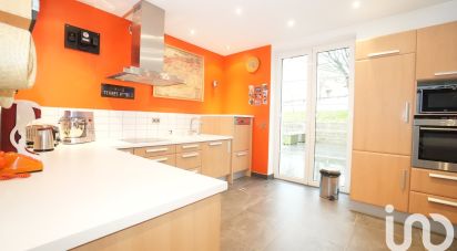 Maison 6 pièces de 182 m² à Audun-le-Tiche (57390)