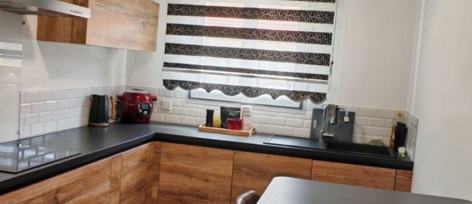 Maison 6 pièces de 115 m² à Pierry (51530)