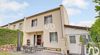 Traditional house 5 rooms of 91 m² in Champigny-sur-Marne (94500)