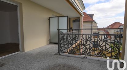 Apartment 2 rooms of 43 m² in Ballainvilliers (91160)