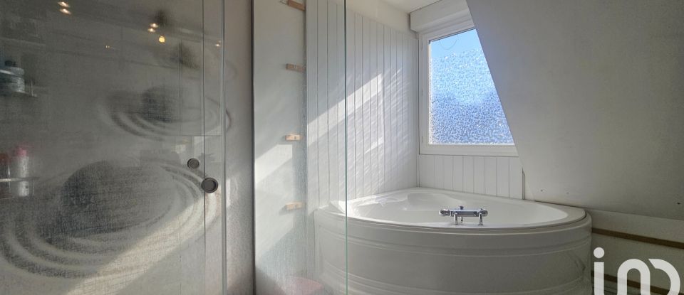 Maison 6 pièces de 129 m² à Saint-Remy-sur-Bussy (51600)