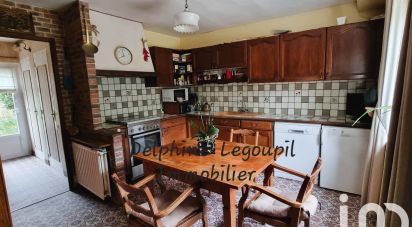 House 4 rooms of 109 m² in Sottevast (50260)