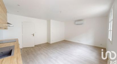 Apartment 2 rooms of 43 m² in Nemours (77140)