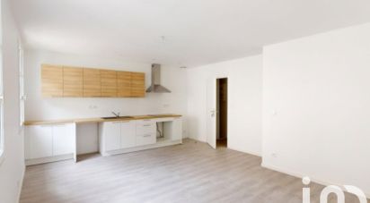 Apartment 2 rooms of 43 m² in Nemours (77140)