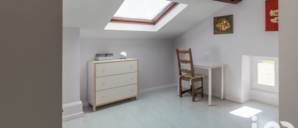 Domaine 13 rooms of 353 m² in Mance (54150)