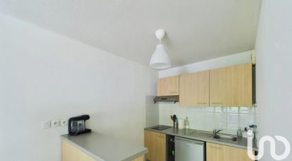 Apartment 2 rooms of 46 m² in Bordeaux (33100)