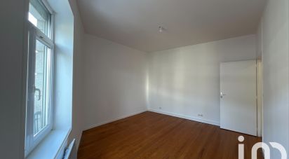 Apartment 3 rooms of 66 m² in Bruay-la-Buissière (62700)