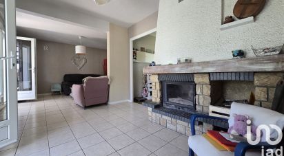 House 6 rooms of 140 m² in Fontaine-sous-Jouy (27120)