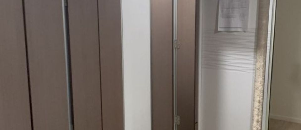 Retail property of 70 m² in Montlhéry (91310)