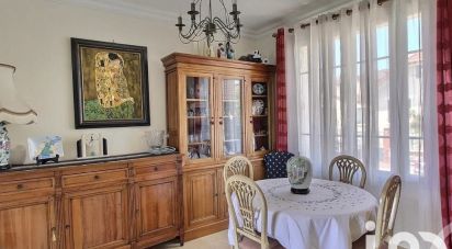 House 5 rooms of 145 m² in Antony (92160)
