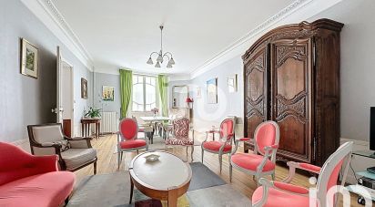 Townhouse 9 rooms of 364 m² in Tarbes (65000)