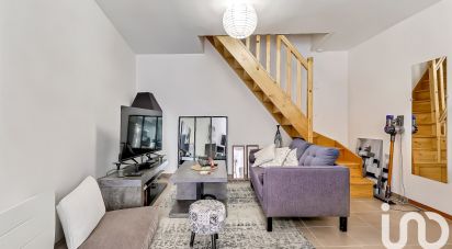 House 2 rooms of 47 m² in Beauvoisin (30640)
