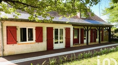 House 8 rooms of 180 m² in Charentilly (37390)