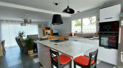 House 4 rooms of 94 m² in Riec-sur-Bélon (29340)