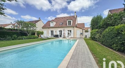 Traditional house 5 rooms of 156 m² in Saint-Pierre-du-Perray (91280)