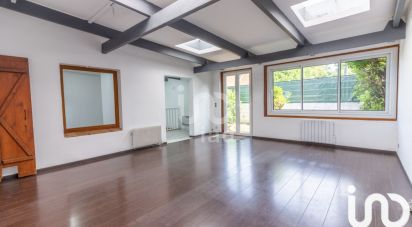 House 4 rooms of 96 m² in Houilles (78800)