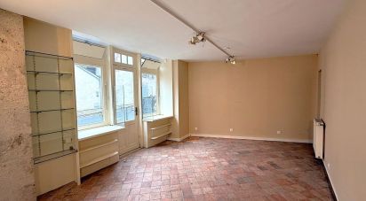 Business premises of 45 m² in Blois (41000)