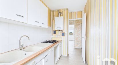 Appartement 4 pièces de 55 m² à Beuvrages (59192)