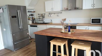 House 5 rooms of 90 m² in Plouguerneau (29880)