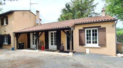 House 6 rooms of 140 m² in Lamonzie-Saint-Martin (24680)